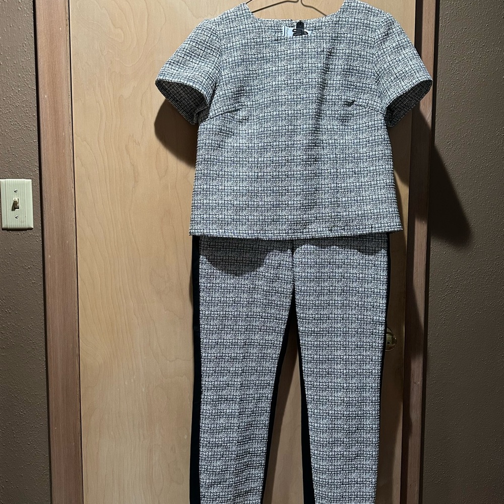 Express pant suit, great shape.